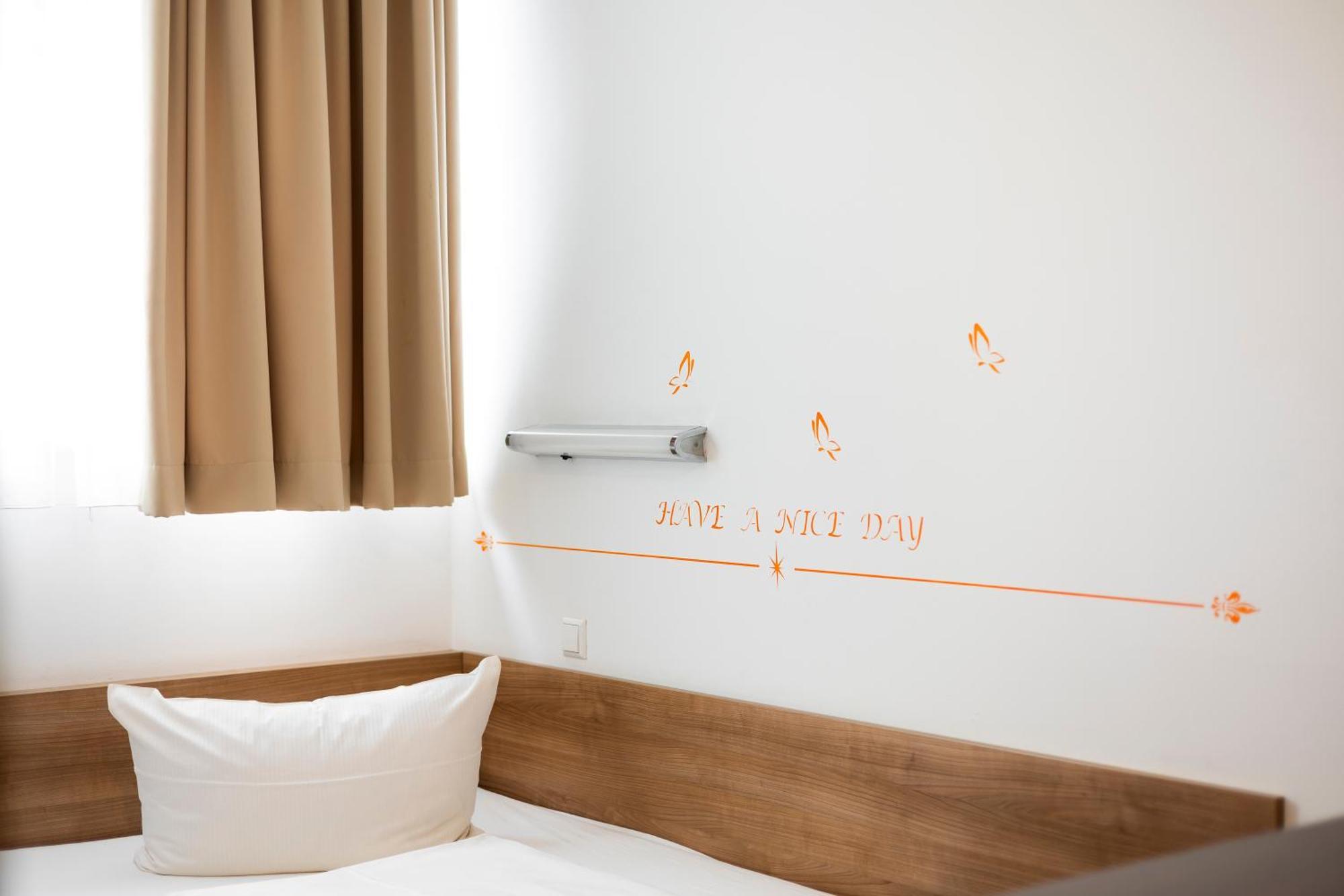 Orange Hotel Und Apartments Neu-Ulm Luaran gambar